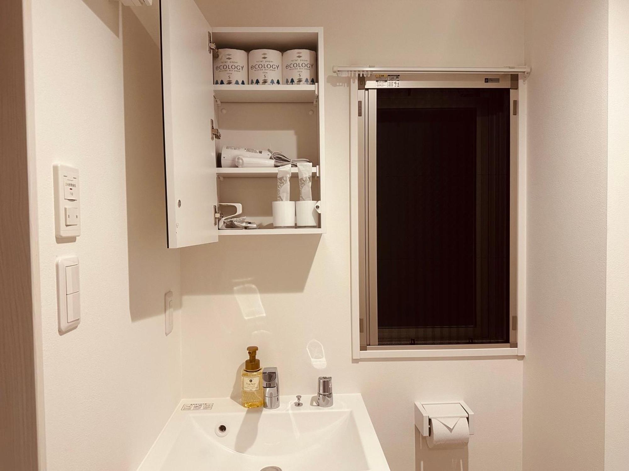 Jstar Hotel Shinsaibashi Осака Екстериор снимка